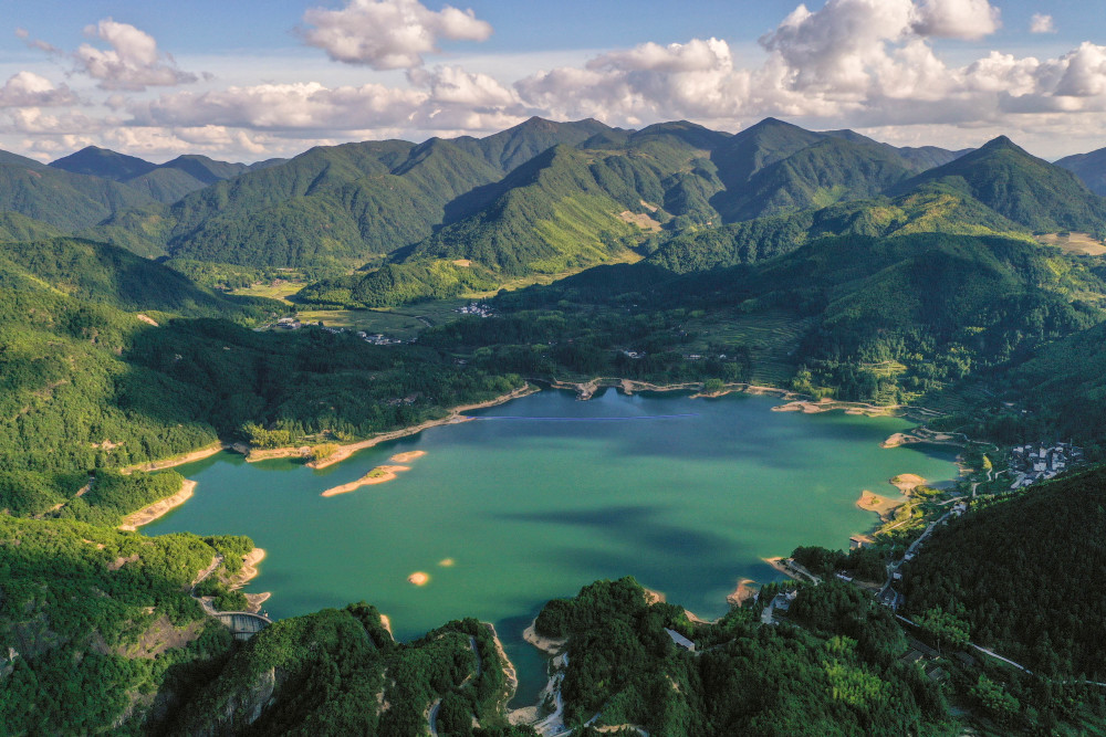 (社会)浙江景宁:崇山峻岭间的美丽乡村