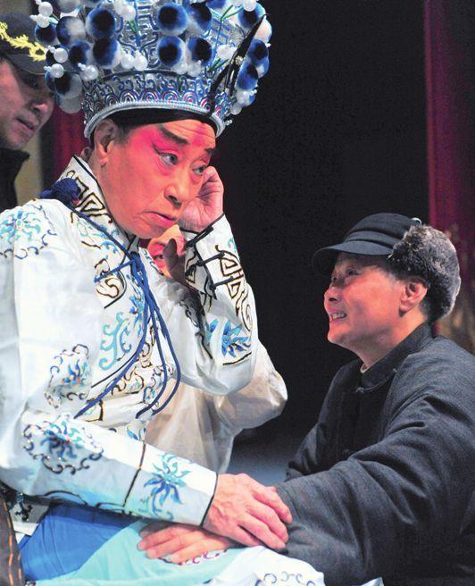 京剧名家裴艳玲嫁给师父郭景春张丽敏嫁给张学津原因让人感动