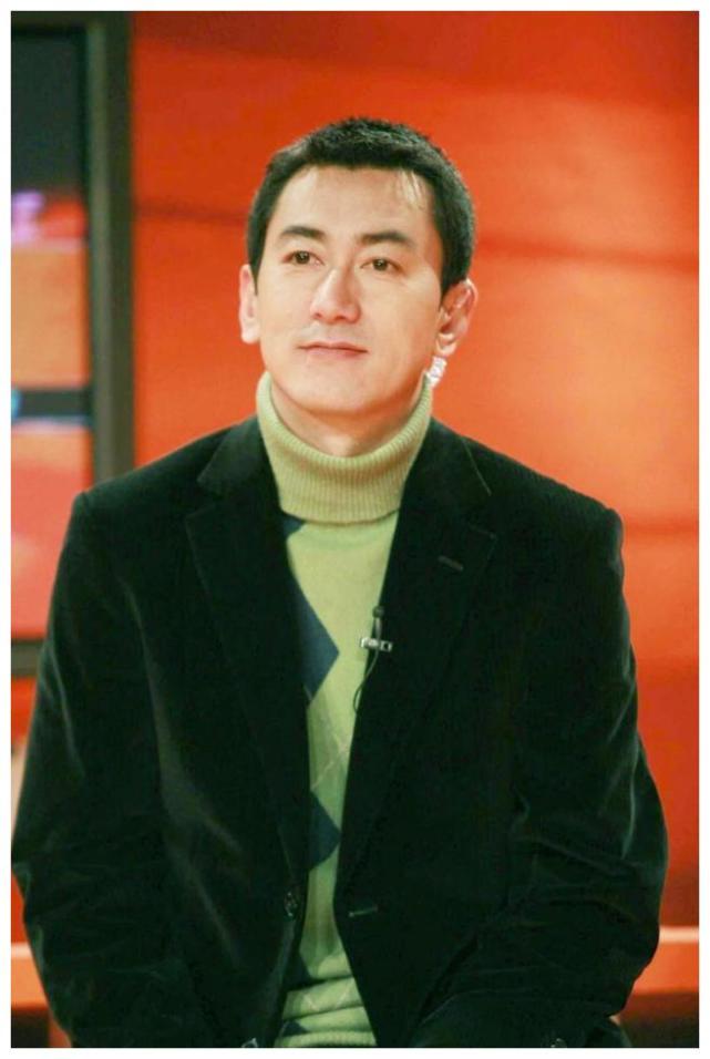 鲁健牵手郑天亮:一对央视"名嘴"夫妻的烟火生活