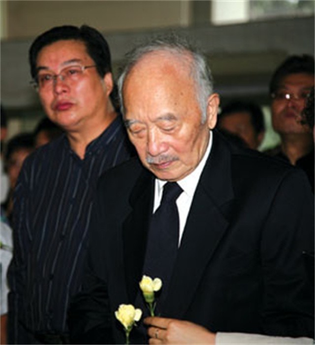 陈述公认的经典反派演员晚年病重二妻筹钱死后子女争夺房产