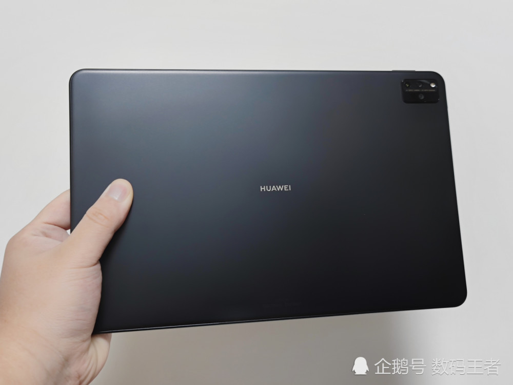 麒麟9000e八扬声器10050毫很难不心动