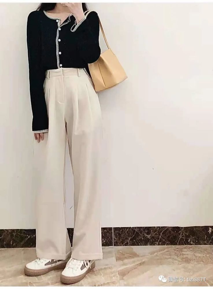 杏色裤子搭配什么颜色上衣