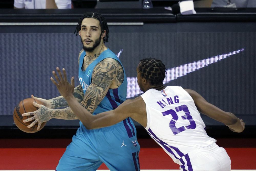 二球:当年年纪小不懂事在中国偷东西,现在我脸皮很厚,不会在乎评价