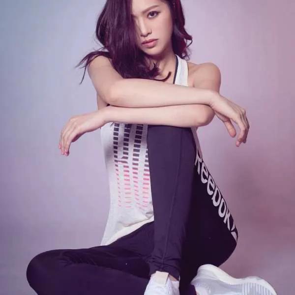 香港小姐冠军冯盈盈有多少人喜欢