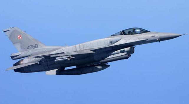 波兰空军f16战机 资料图北约盟军空军司令部称:"这支分遣队将在冰岛
