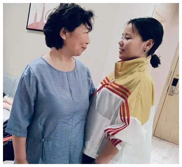 杜新枝和一家报社开撕要求删文被拒绝完全按原话报道