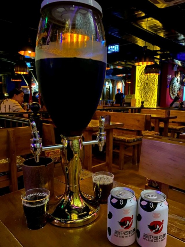 恶心网红酒馆可乐扎中现大量蠕虫客人报警监管介入调查