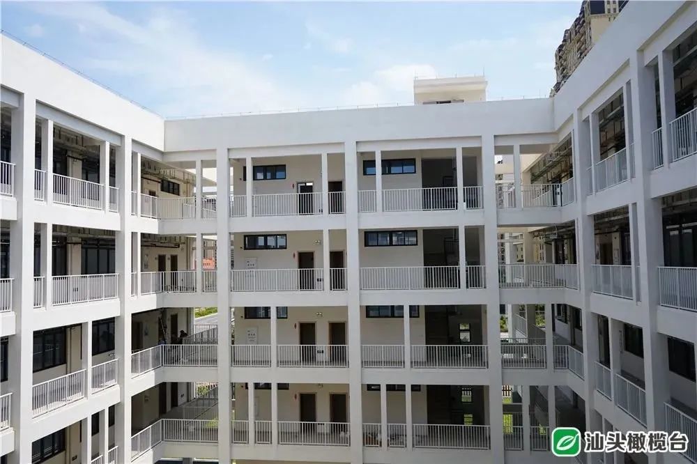 金中,金中海湾学校1600学生入读!