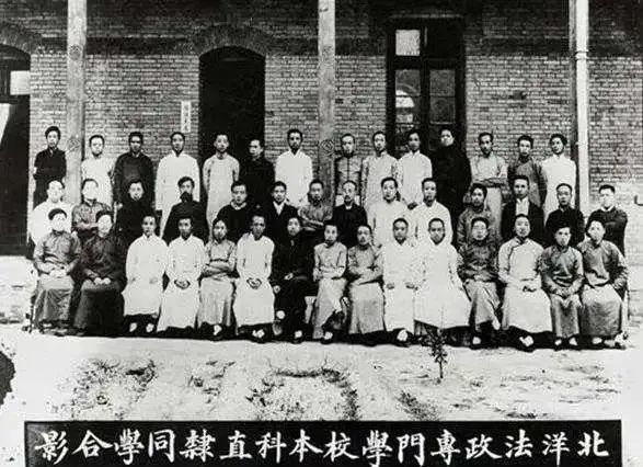 高尚的生活 常在壮烈的牺牲中 北洋军阀为何敢悍然杀害李大钊 全网搜