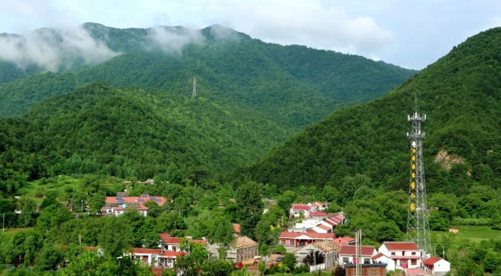 陕西省宝鸡市太白县咀头镇白云村打山水牌吃生态饭