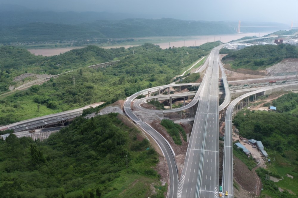 沪,渝高速将启动扩建,涉及路线长91.2公里,此地或迎新发展机遇