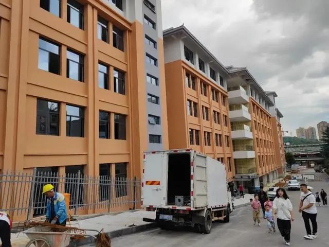 贵州毕节民族中学扩建即将完工