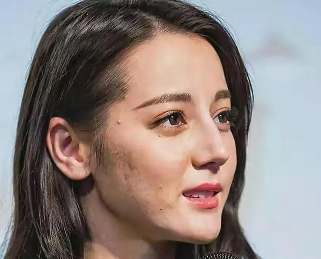 四位当红女明星的高清生图,看看谁是修图女神,谁是天生丽质