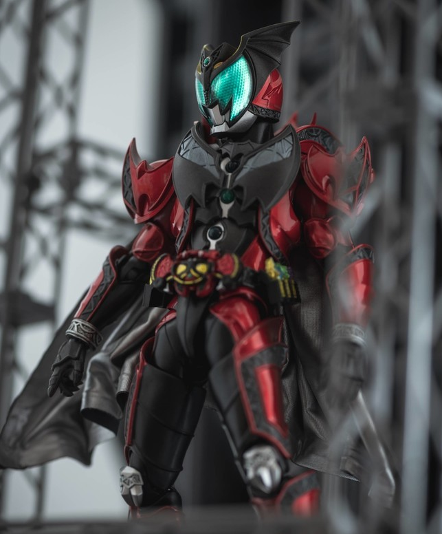 假面骑士暗黑kiva真骨雕实物详解 红爹最强形态:帝骑哥不过如此