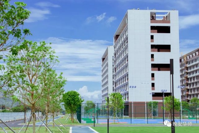 华师汕尾校区全景揭秘!真·水上大学