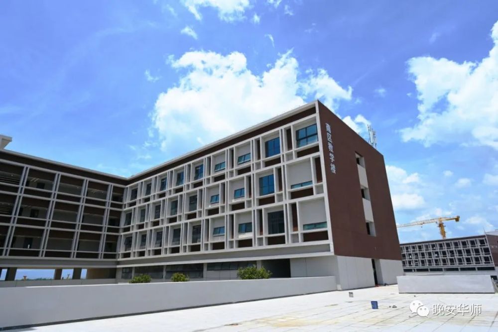 华师汕尾校区全景揭秘真水上大学