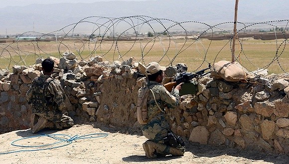 阿富汗边境爆发激烈冲突,两名巴基斯坦士兵被枪杀:大批战机集结