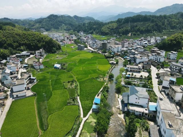 资源石溪村田园风光,敬请欣赏!
