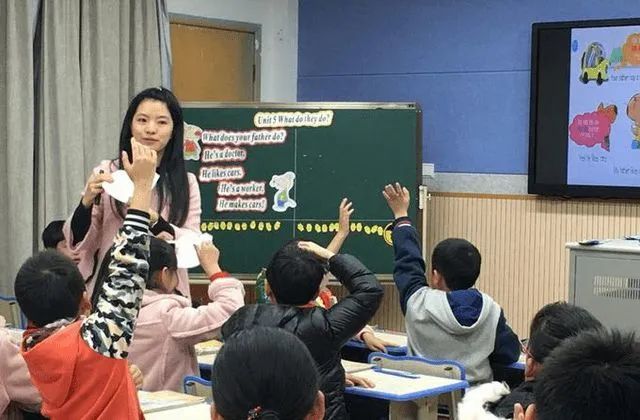 规模空前的“教师轮岗制”来了，它会彻底改变中国教育？
