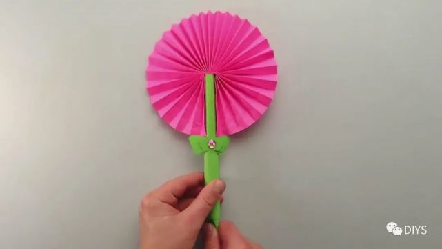 手工折纸简单又有创意的小扇子