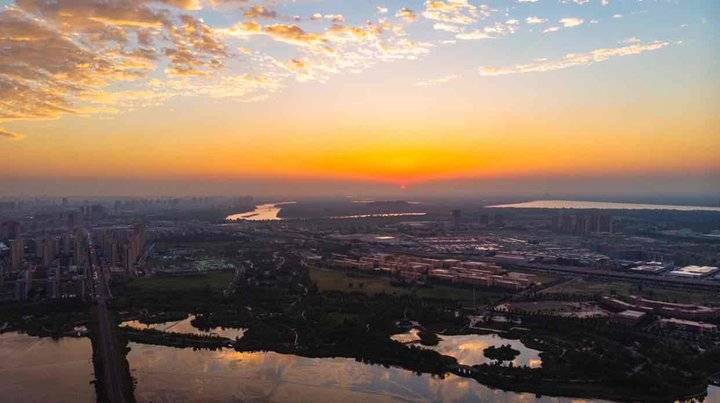 仰望华山晚霞远眺黄河金带