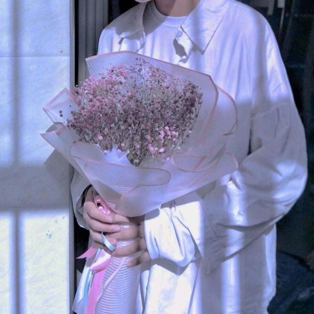 拿花头像我愿你快乐即使你的快乐不再是因为我