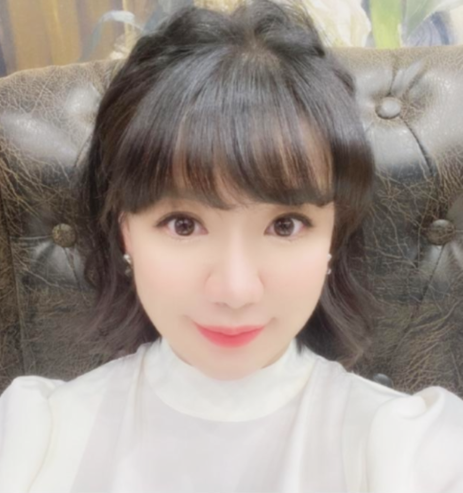 童年cp将生二胎红果果直言自己鼻子变大暗示二胎宝宝性别