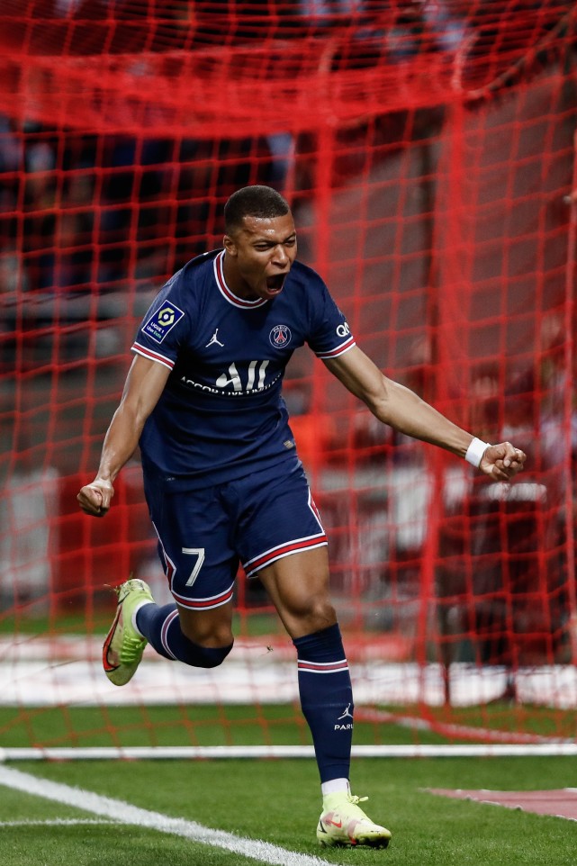 大巴黎强留姆巴佩对土豪而言欧冠奖杯远比2亿欧元重要