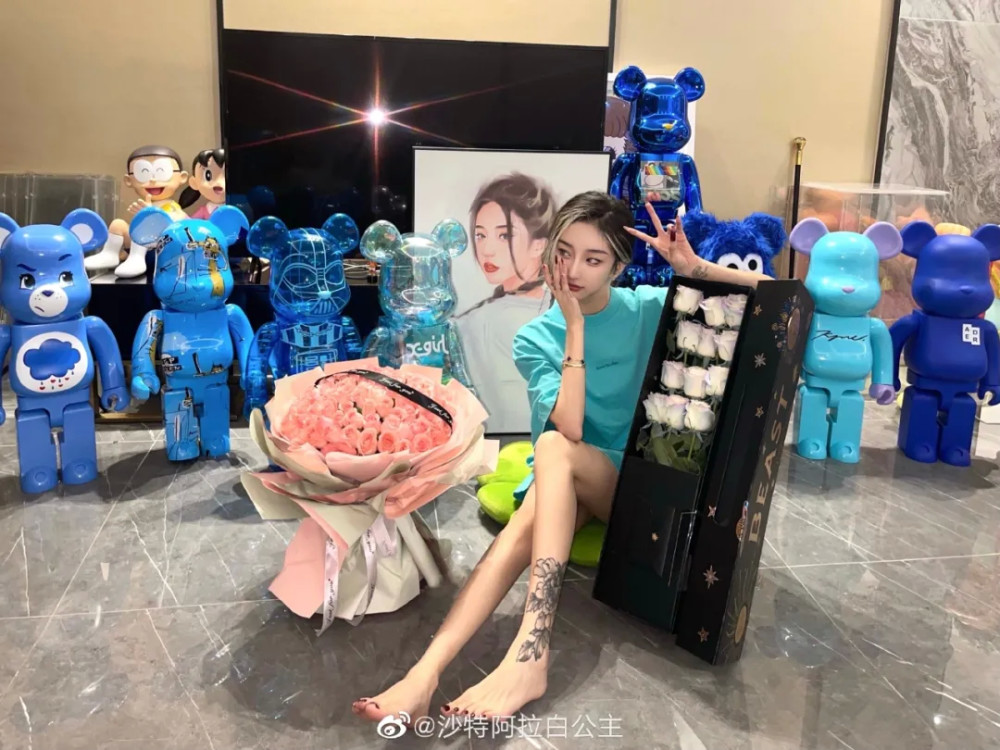 沙特阿拉白公主和前女友联手撕渣男敌人的敌人是朋友诚不欺我