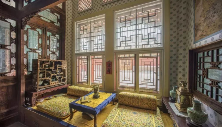 为何故宫能600年不倒?撬开故宫的地砖,秘密被揭开