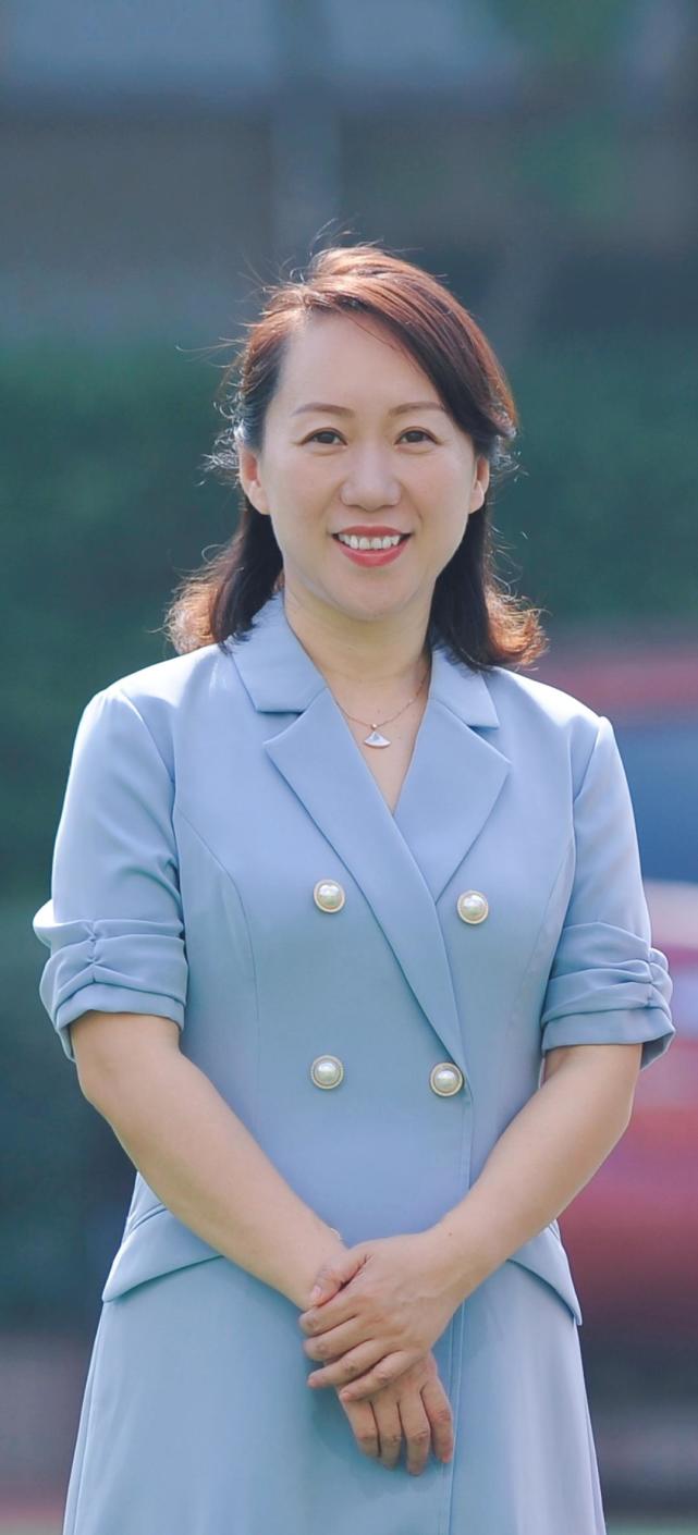 开学第一课校长说南京市银城小学校长张燕理想照耀未来创造无限可能