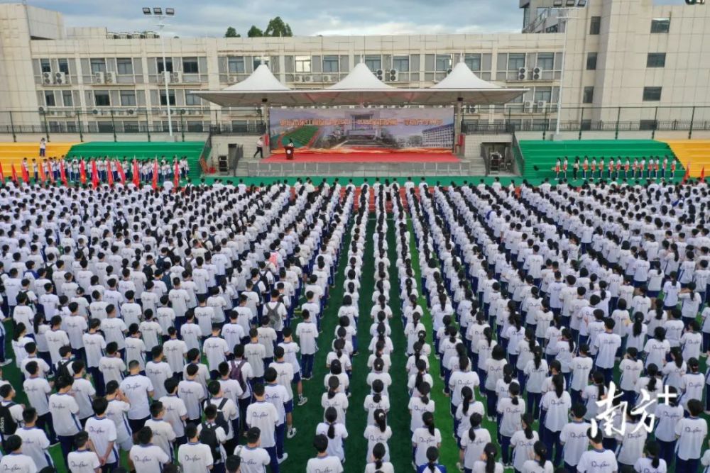 实拍广东新一年开学大片正式上映