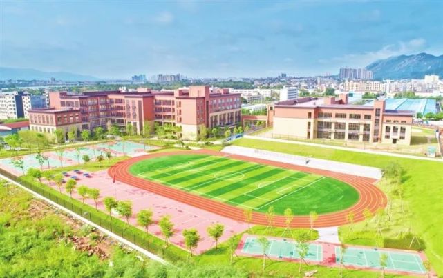 龙光城小学深圳龙华紫金实验学校东源县第五小学龙光城小学源城区实验