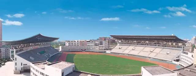 2011年底,利福国际选址大宁闸北体育场,将其拆除后,投资超过50亿元