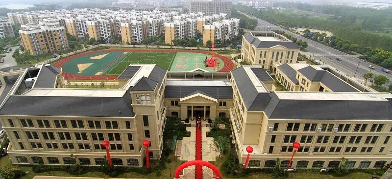 带你看见:一个你不曾知道的合肥一六八玫瑰园学校_腾讯新闻