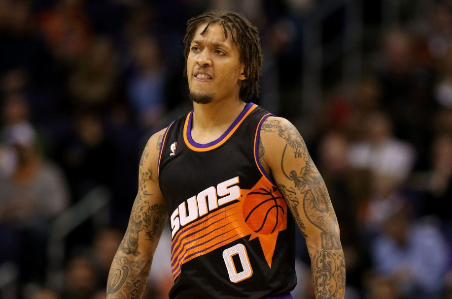 迈克尔-比斯利 夏季联赛场均9分，CBA旧将恐被NBA淘汰，陨落程度令人感叹