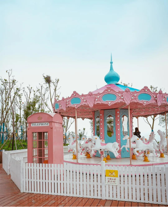 巨猫岛是白马湖三岛奇遇记中可玩性最高的一个岛屿,岛上被一只大绿猫