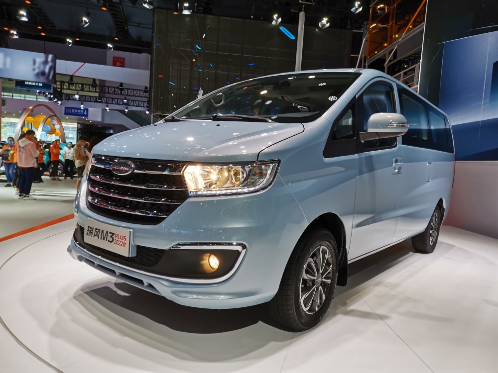 成都车展解读瑞风m32022款从创业利器到旅居mpv的青春蜕变