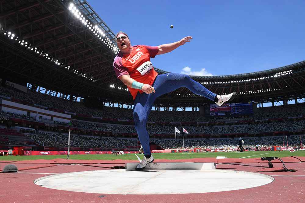 铅球之王瑞安克鲁瑟三破奥运铅球纪录用金牌纪念祖父