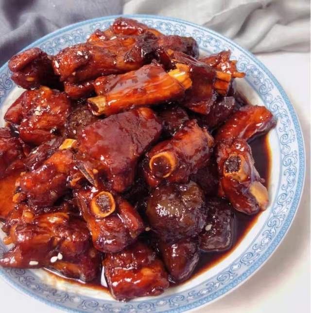 稻颂农业丨一口爆汁,话梅糖醋排骨