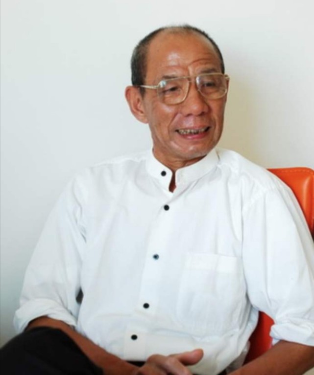 著名演员魏宗万演一辈子配角娶大6岁离异妻子也可以很幸福