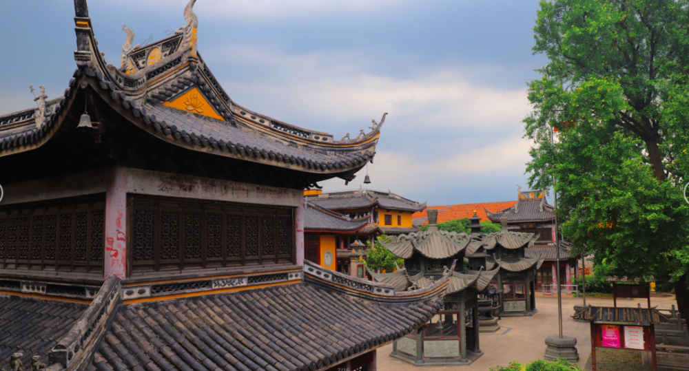 上海公安大调研多措并举打造最美青龙寺