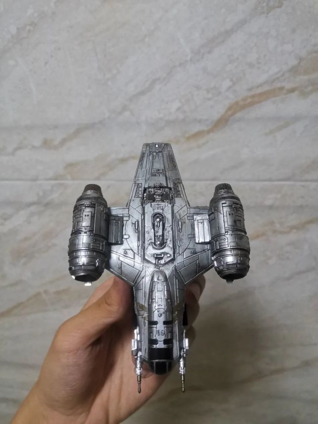 【欣赏】万代微缩载具——剃刀冠号