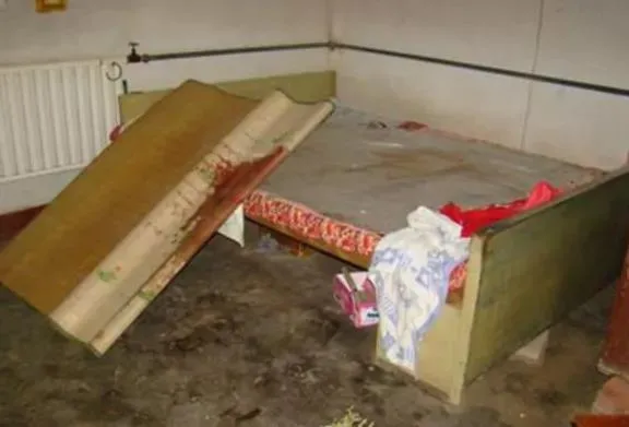 吴谢宇弑母背后,为什么看不到他丝毫恨母的情绪?