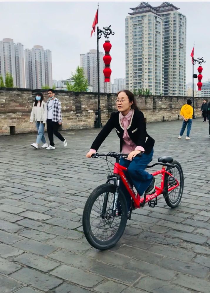 我是火炬手刘坤用智慧塑造更多的城市精品