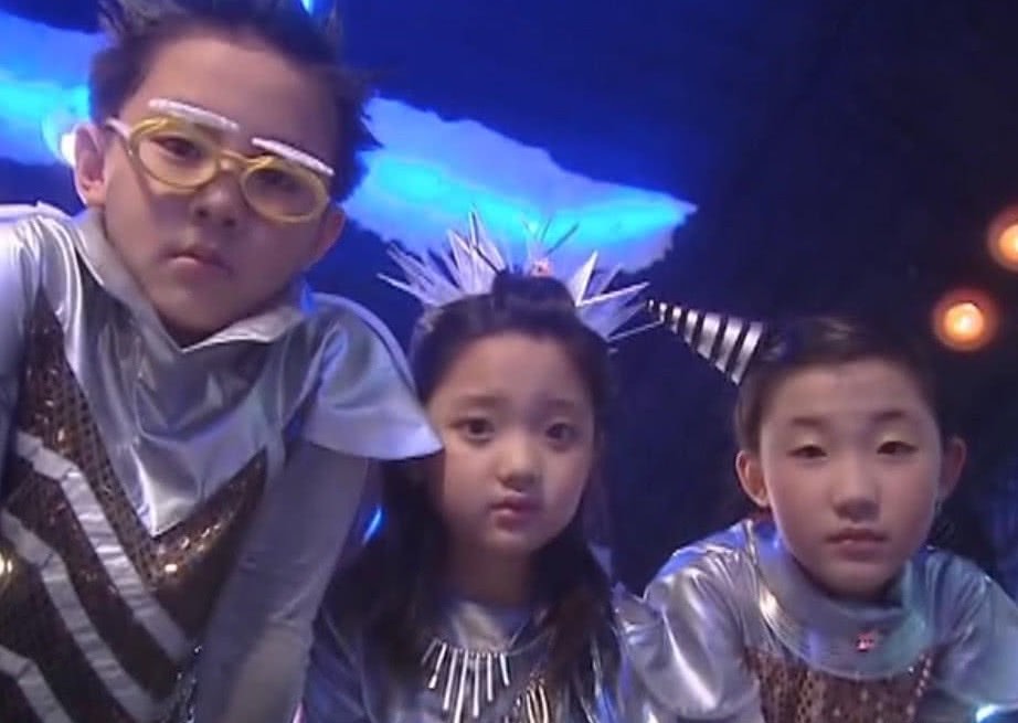 快乐星球迅雷bt免费1080p国语1080p高清免费观看迅雷bt完整资源