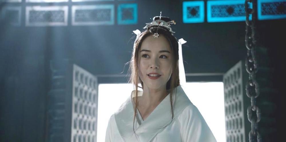 新天龙八部李秋水登场造型清新脱俗与贾静雯版各有千秋