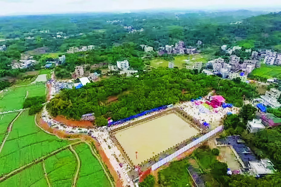 大岭村村貌(李德珍摄)由于化州土壤属偏酸性赤红土壤,富含礞石(含钾