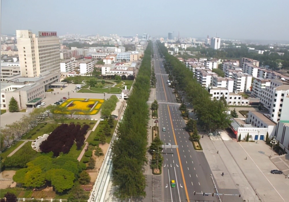 濮阳市市区人口_濮阳下辖区县经济、面积、人口等数据