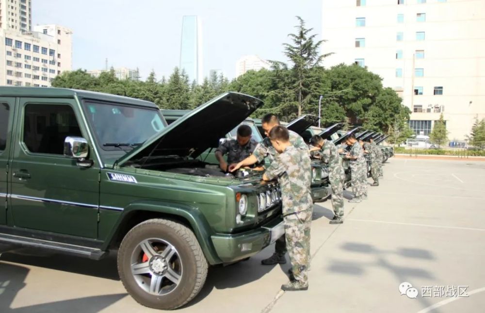 系好"安全带" 开"最牛军车"